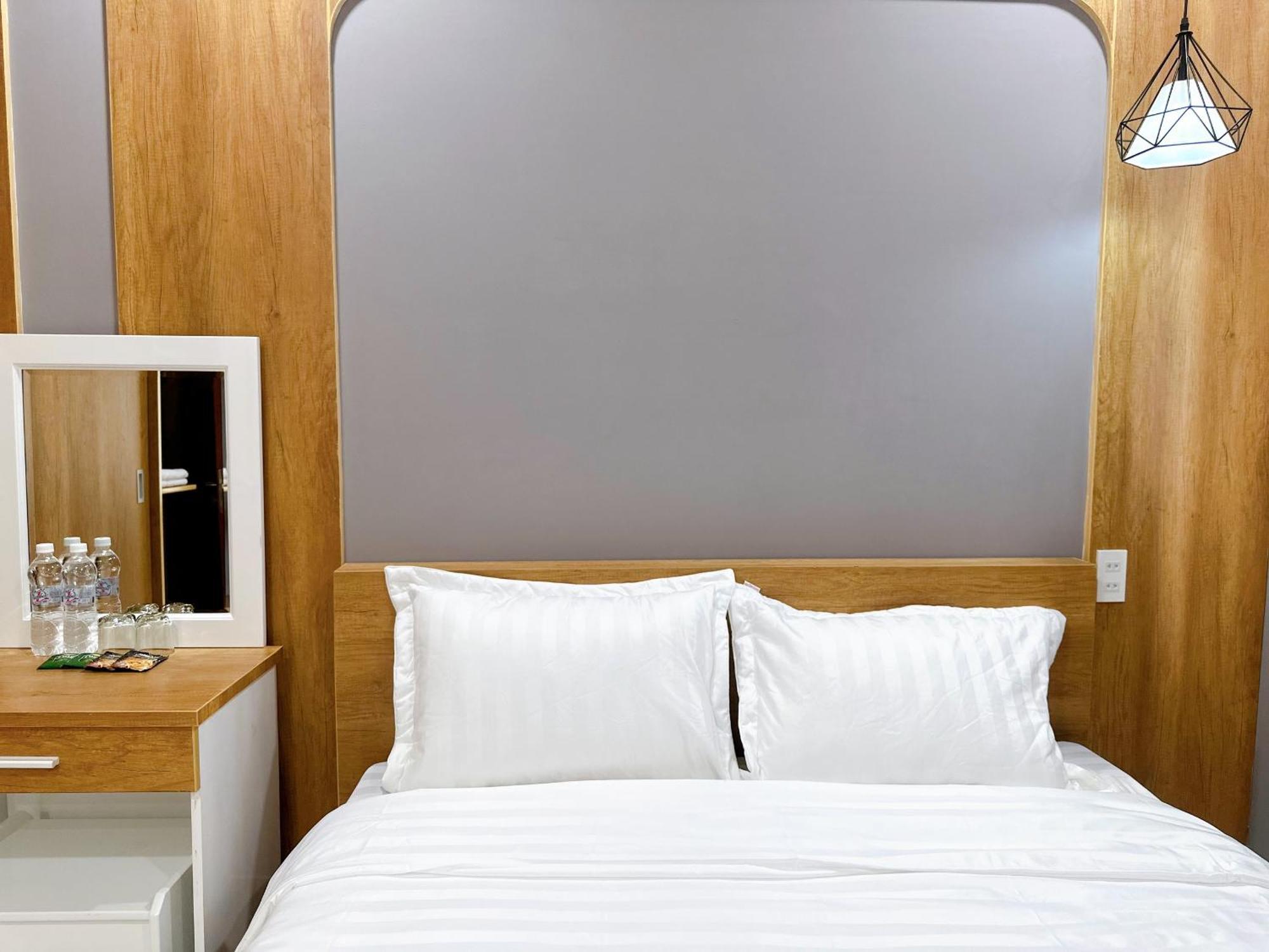 Milanesa Hotel And Apartment Вунгтау Экстерьер фото